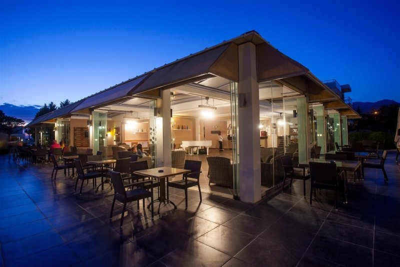 Kusadasi utazás Karya Family Resort