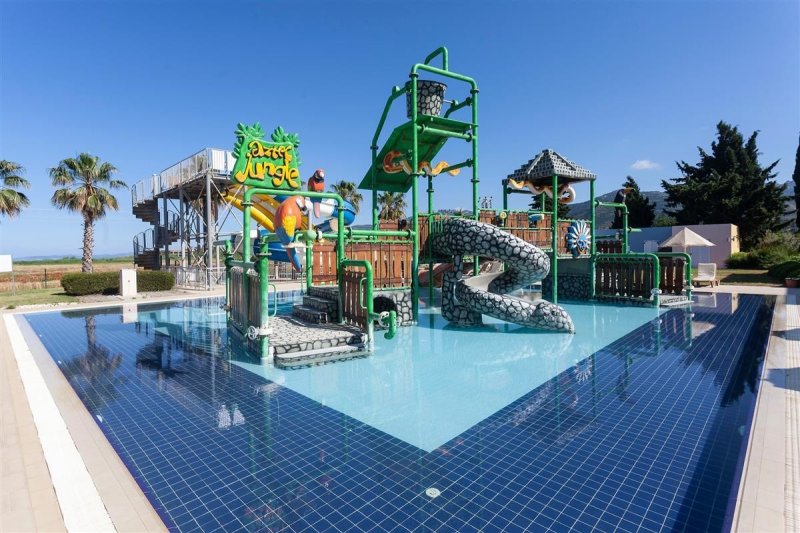 Kusadasi utazás Karya Family Resort