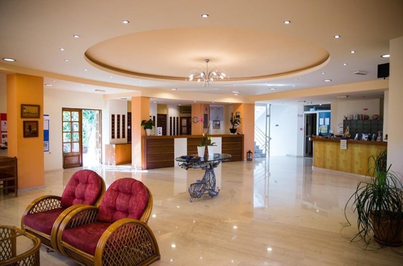 Kréta Adelianos Kampos utazás Kathrin Beach