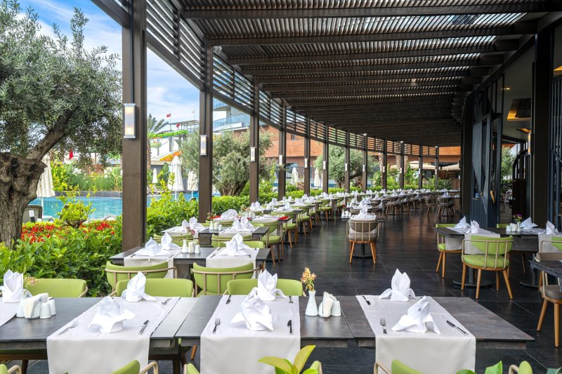 Side utazás Kirman Calyptus Resort & Spa