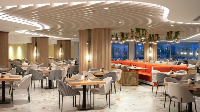 Alanya utazás Kleopatra Dreams Beach