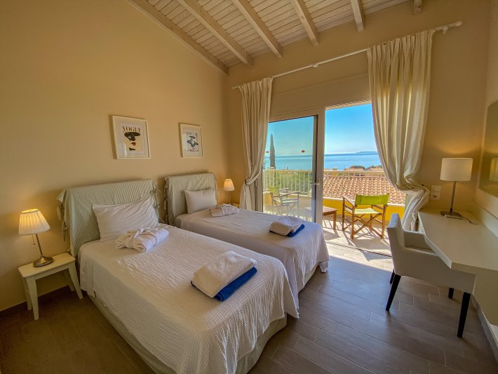 Korfu utazás La Riviera Barbati Apartments