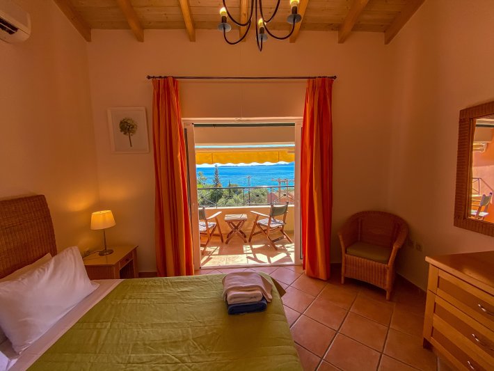 Korfu utazás La Riviera Barbati Apartments