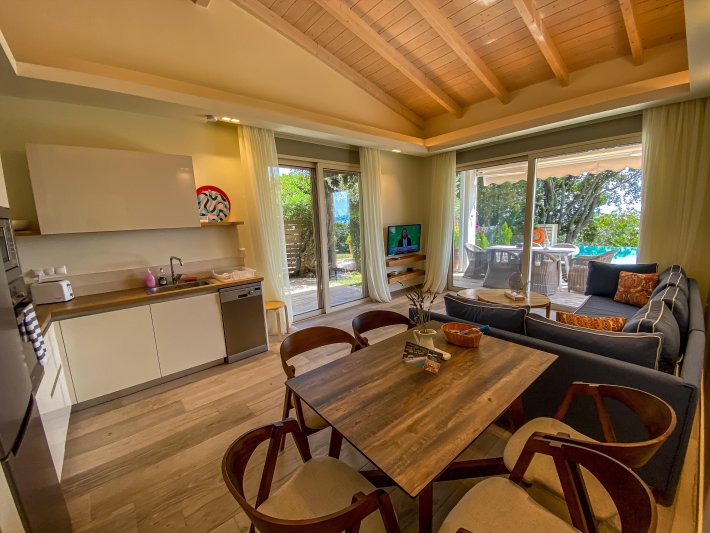 Korfu utazás La Riviera Barbati Apartments