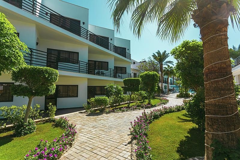 Hurghada utazás La Rosa Waves