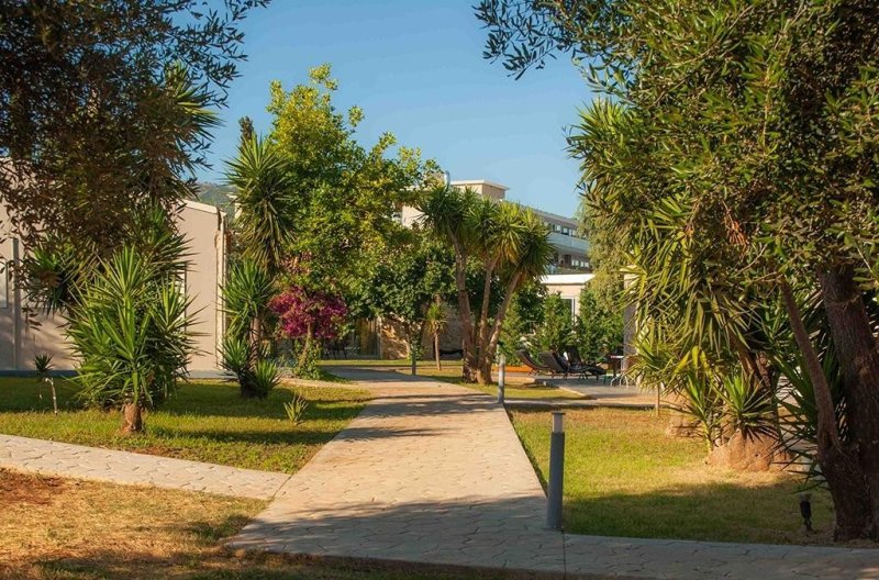 Korfu utazás Laguna Holiday Resort