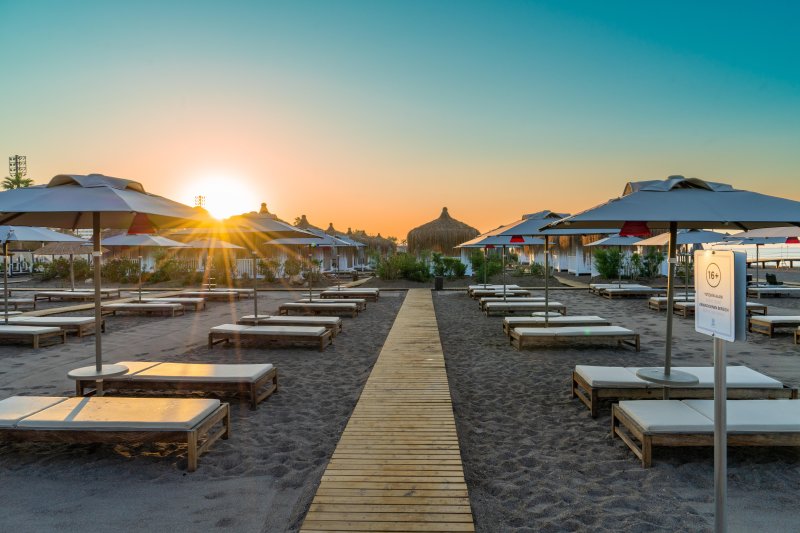 Antalya utazás Lara Barut Collection