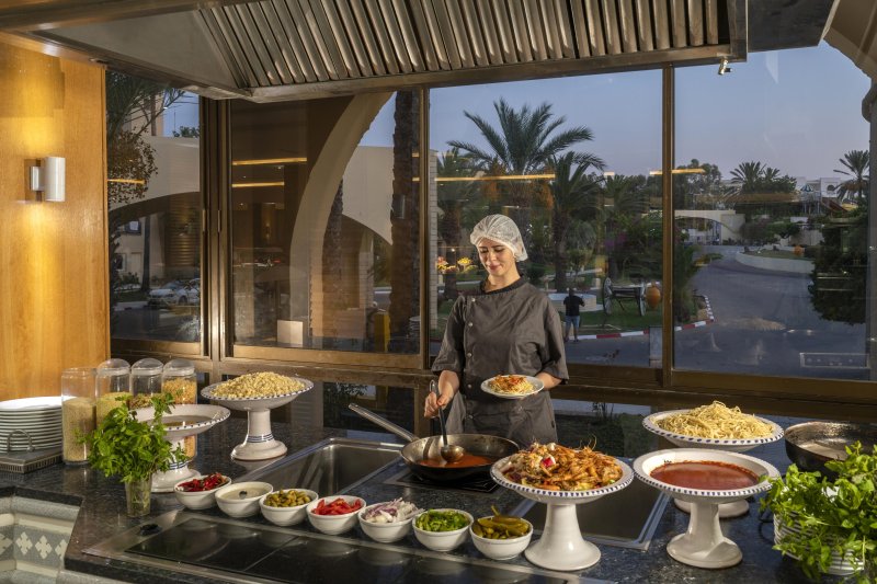 Sousse utazás Le Soleil Abou Sofiane