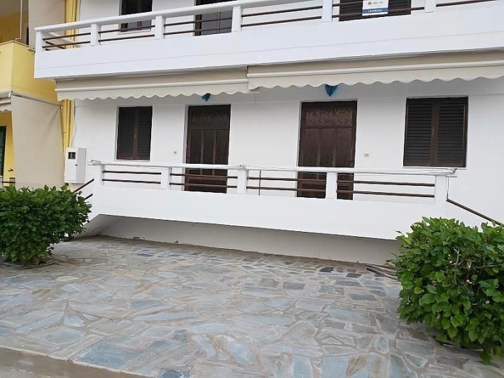 Lefkada-sziget utazás Leonidas Studios