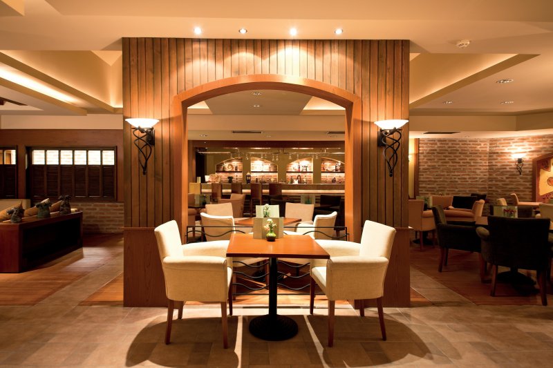 Belek utazás Limak Arcadia