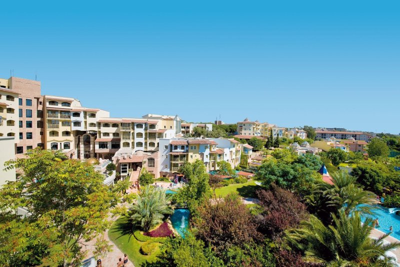 Belek utazás Limak Arcadia