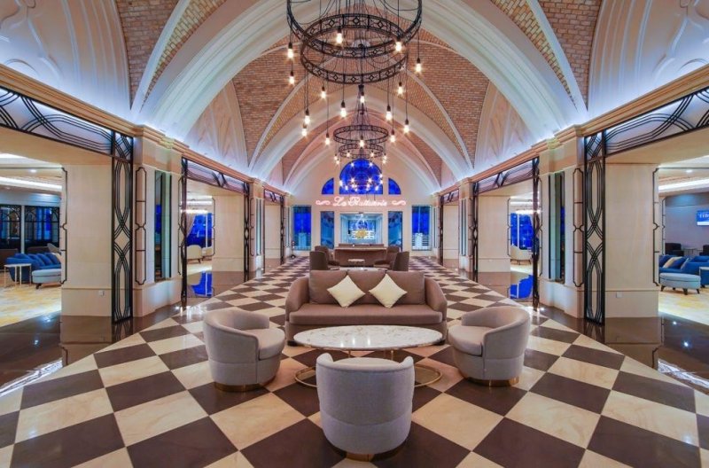 Észak-Ciprus utazás Limak Cyprus Deluxe Hotel