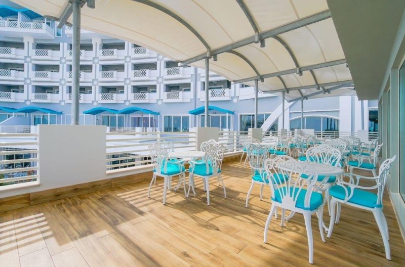 Észak-Ciprus utazás Limak Cyprus Deluxe Hotel