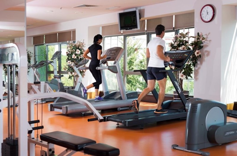 Antalya utazás Limak Lara Deluxe