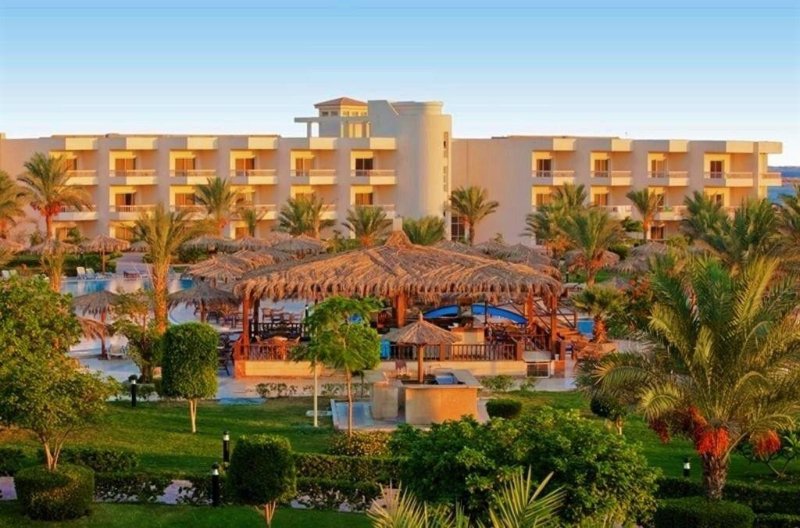 Hurghada utazás Long Beach Resort