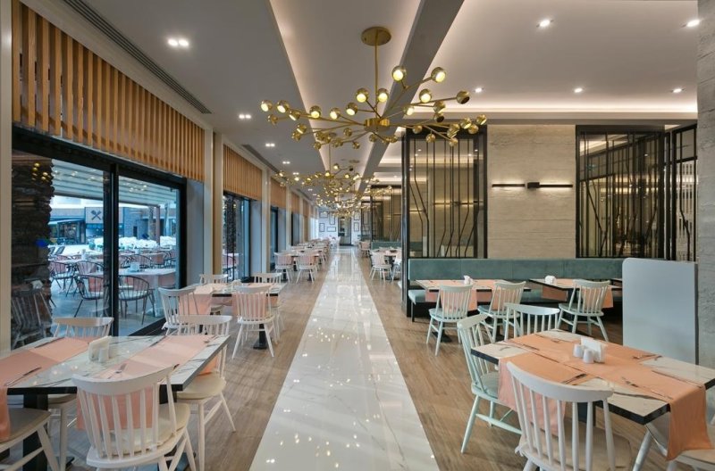 Alanya utazás Long Beach Resort