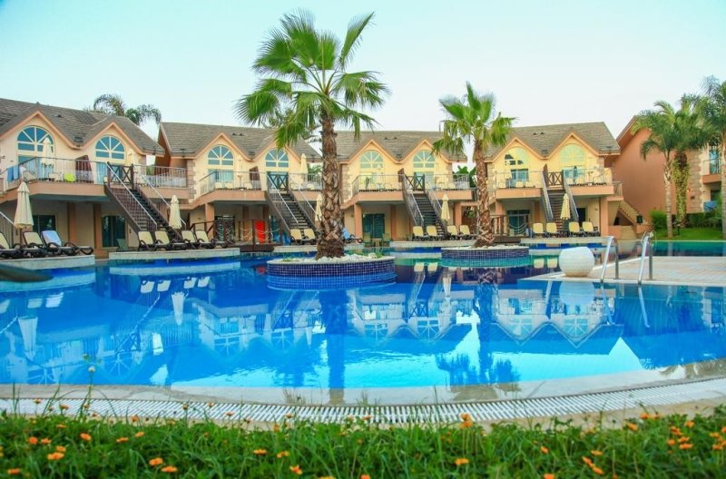Alanya utazás Long Beach Resort