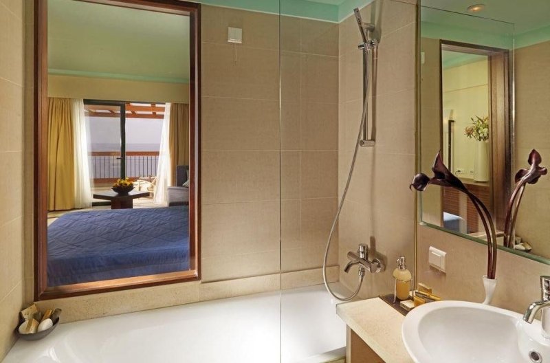 Kefalónia utazás Louis Apostolata Island Resort And Spa 