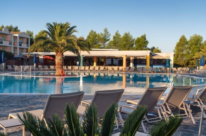 Korfu utazás Mareblue Beach