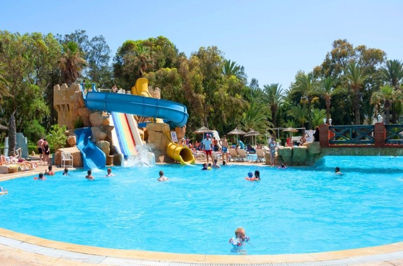 Sousse utazás Marhaba Royal Salem