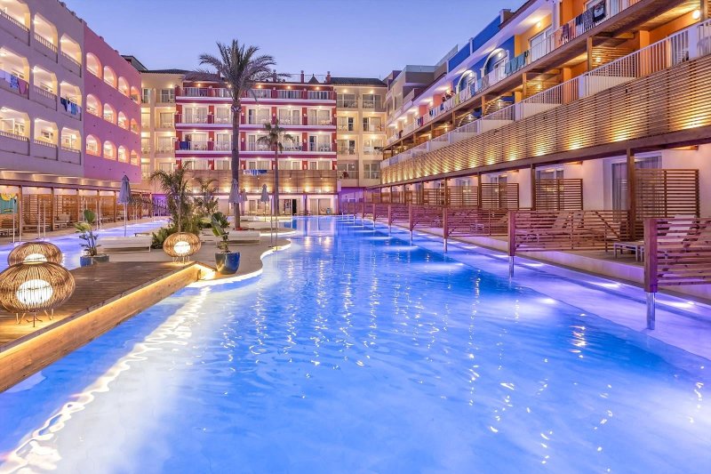 Costa de Almería utazás Mediterraneo Bay Hotel Spa & Resort