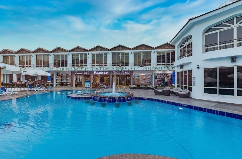 Hurghada utazás Minamark Beach Resort