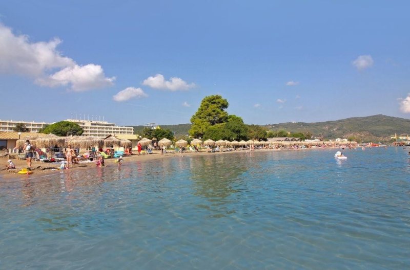 Korfu utazás Mitsis Messonghi