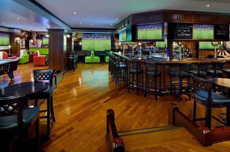 Dubai utazás Mövenpick Hotel Apartments Bur Dubai