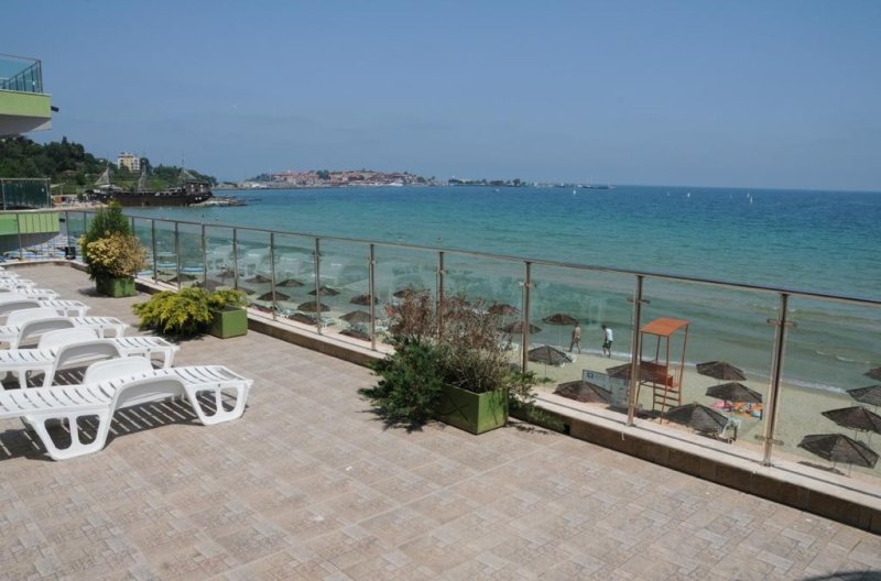 Neszebár utazás Mpm Arsena