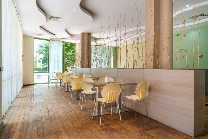 Napospart utazás Mpm Kalina Garden