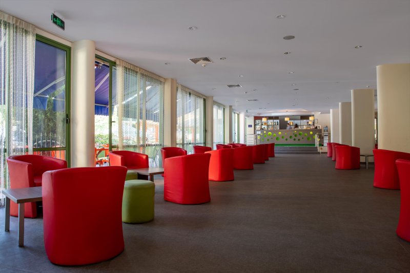 Napospart utazás Mpm Kalina Garden