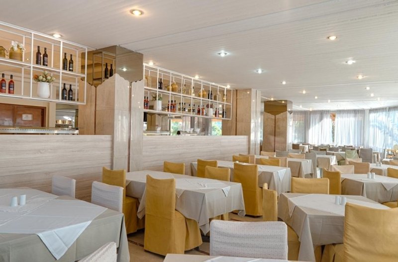 Korfu utazás Nafsika