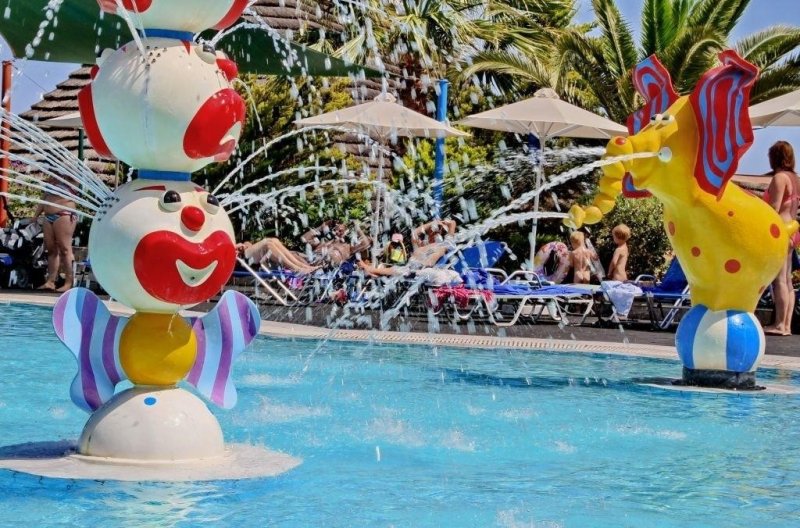 Kréta Hersonissos utazás Nana Golden Beach