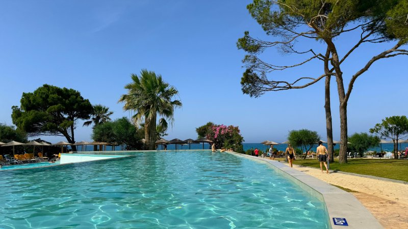 Lefkada-sziget utazás Ninos Grand Beach Hotel & Resort