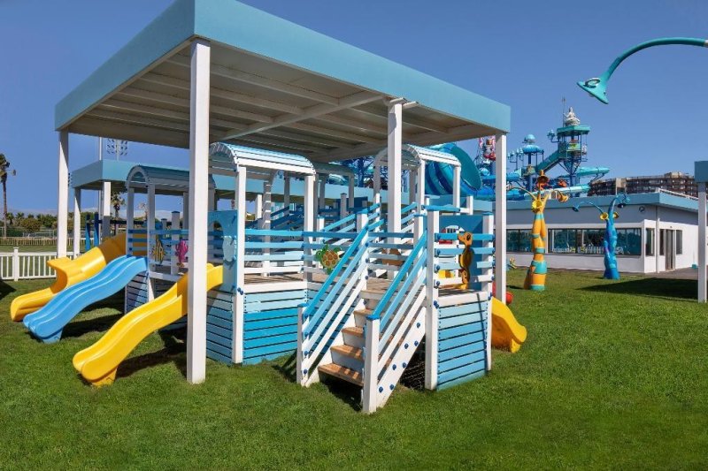 Antalya utazás Nirvana Cosmopolitan