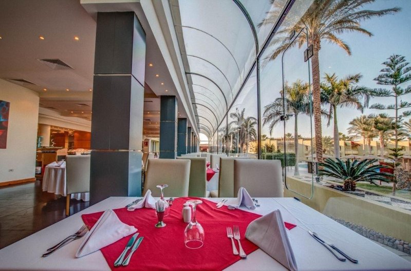 Hurghada utazás Palm Beach