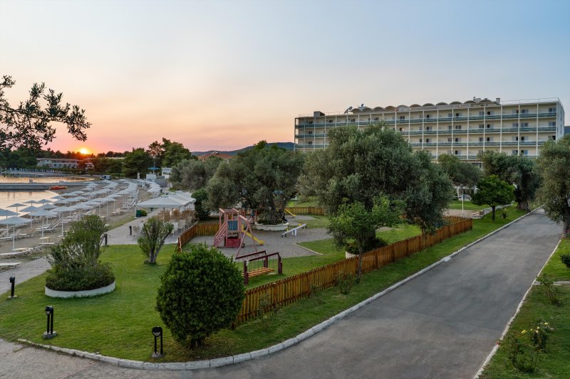 Evia-sziget Palmariva Beach Hotel