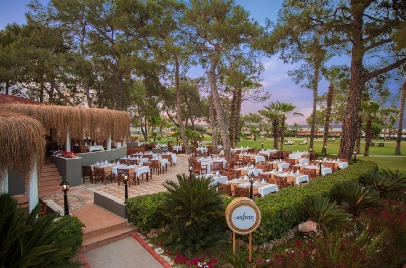 Kemer utazás Balmy Foresta