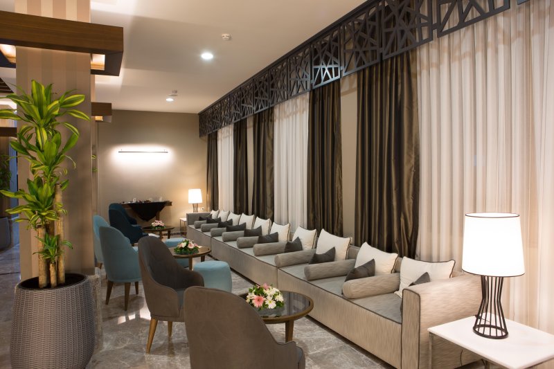 Kusadasi utazás Paloma Marina Suites