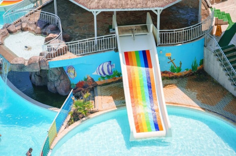 Napospart utazás Perla Beach