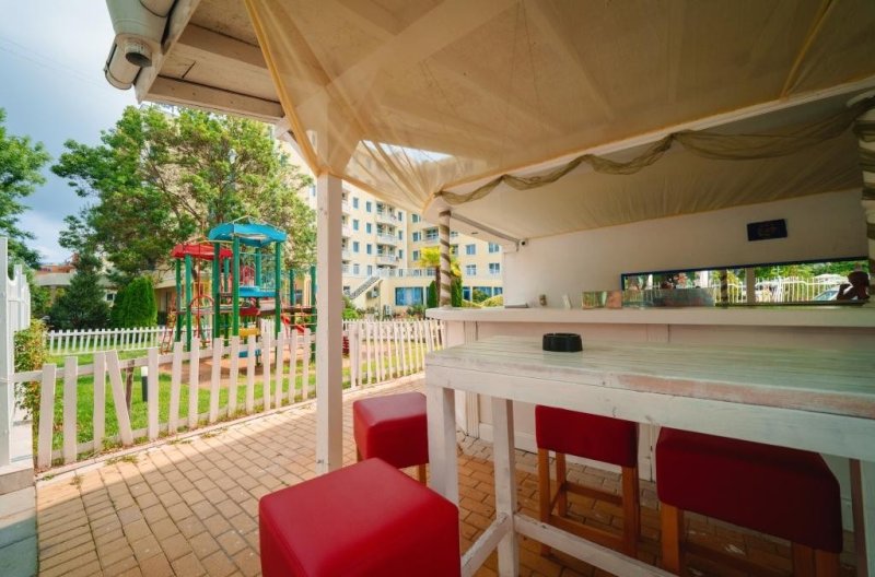 Napospart utazás Perla Beach