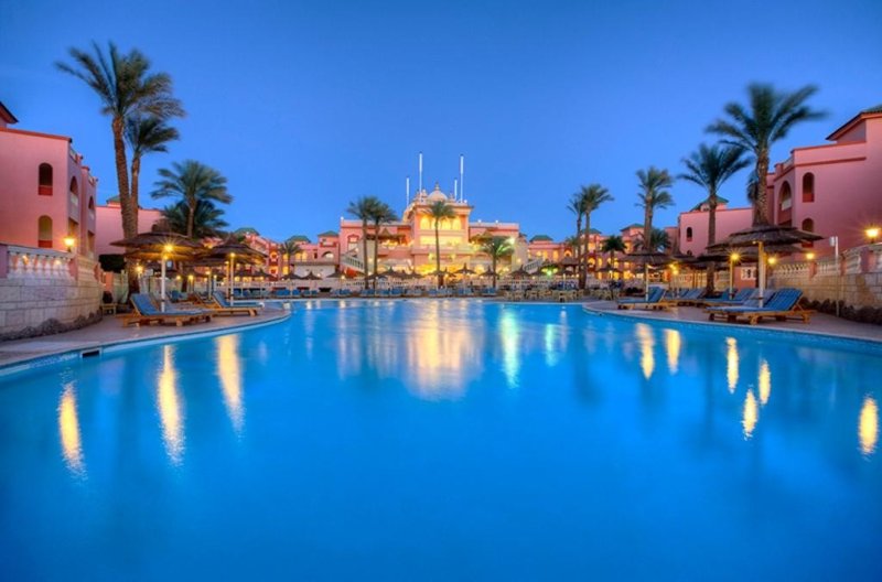 Hurghada utazás Pickalbatros Aqua Blu