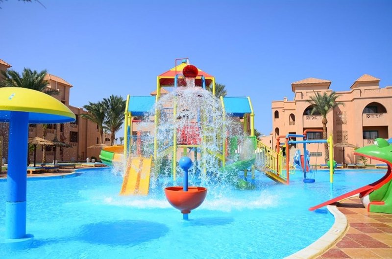 Hurghada utazás Pickalbatros Aqua Blu