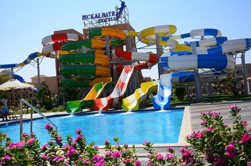 Hurghada utazás Pickalbatros Aqua Blu