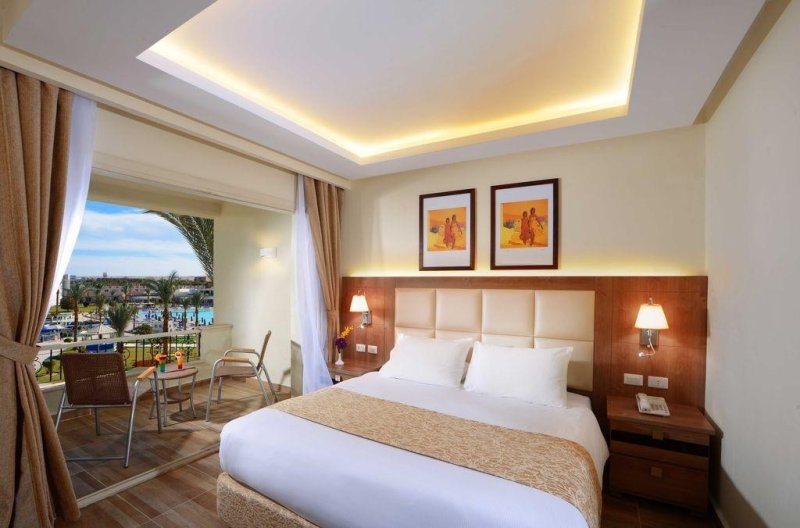 Hurghada utazás Pickalbatros Dana Beach Resort