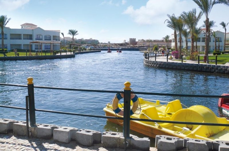 Hurghada utazás Pickalbatros Dana Beach Resort