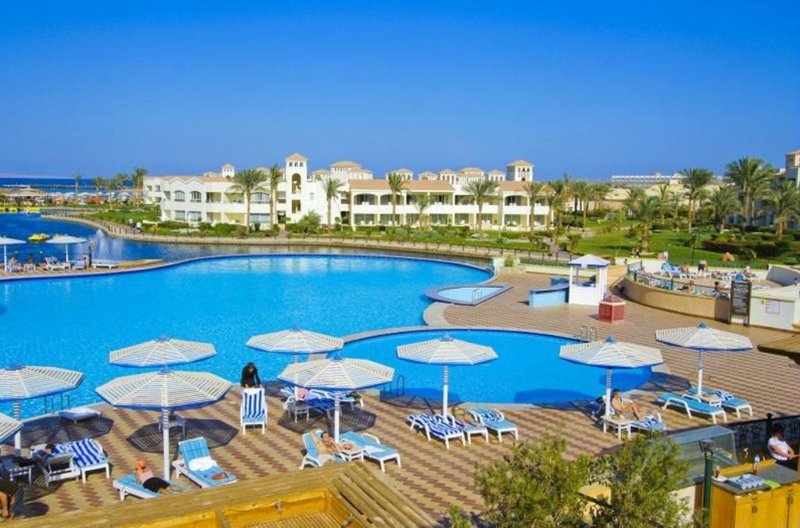 Hurghada utazás Pickalbatros Dana Beach Resort