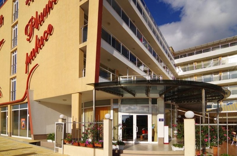 Napospart utazás Plamena Palace