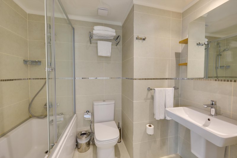 Kusadasi utazás Ramada Hotel & Suites Kusadasi