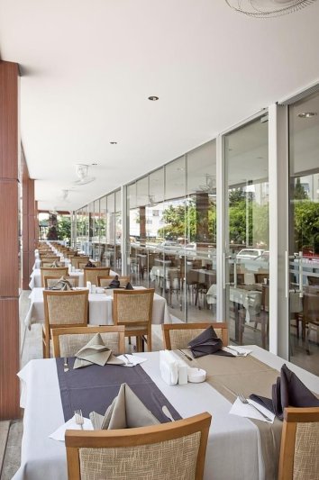 Alanya utazás Riviera